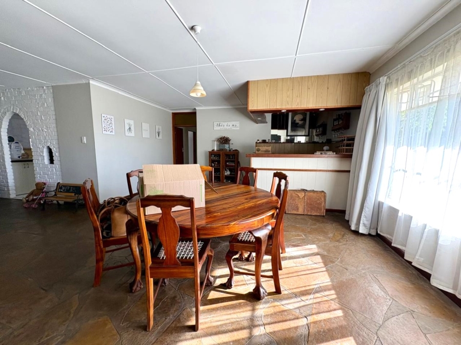 4 Bedroom Property for Sale in Gonubie Eastern Cape